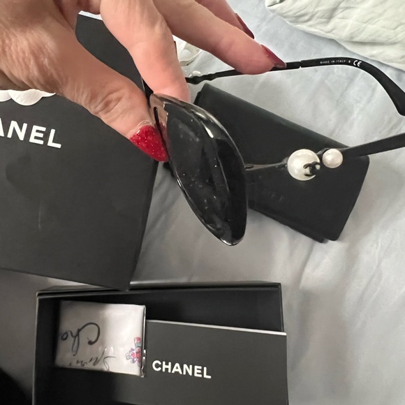 Brand new chanel sunglasses . Impulse purchase and never wore!! - Picture 2 of 4